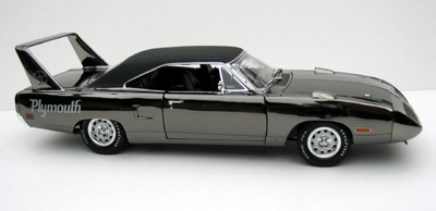 diecast car: plymouth model car