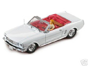 James Bond Goldfinger Mustang Convertible Carrera 25737 1:32 scale slot car